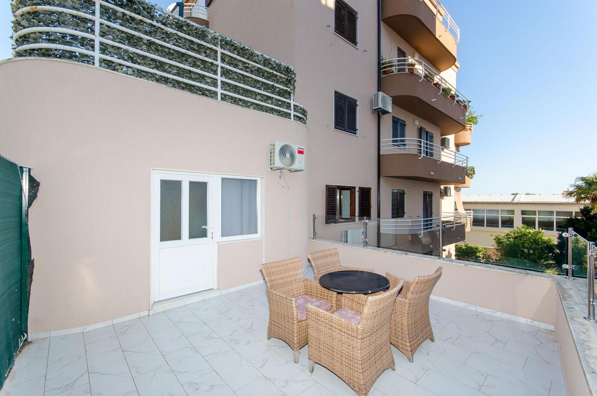 Apartment Beaches & Park Marjan Сплит Екстериор снимка